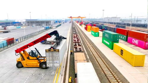 濟(jì)南首開至廣州時(shí)速120公里圖定快速貨物班列，助力攬貨效率提升