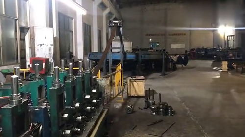 熱浪下的趕工潮 鋼管廠在反常高溫中加班加點(diǎn)